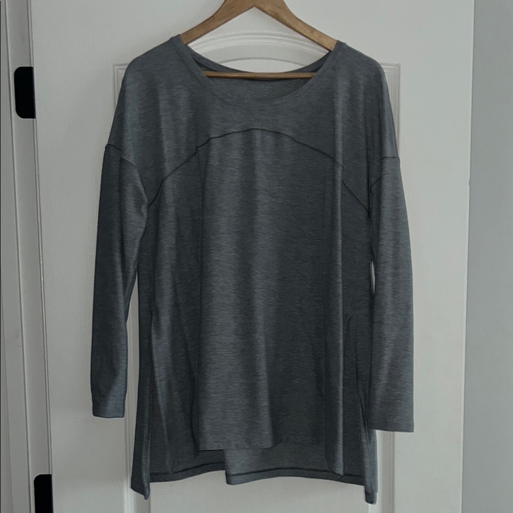 lululemon athletica Charcoal Long Sleeve Top